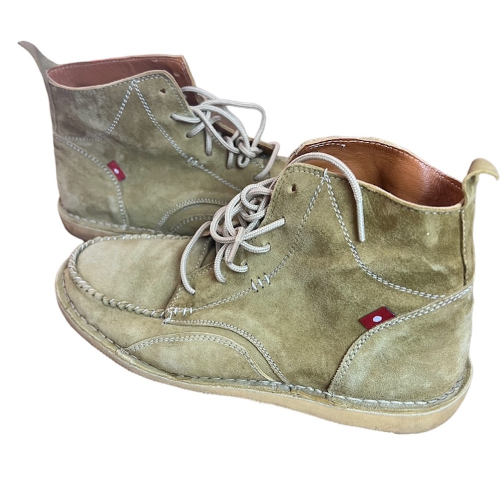 Oliberte Africa Men's Tan Chukka Boots, size 40